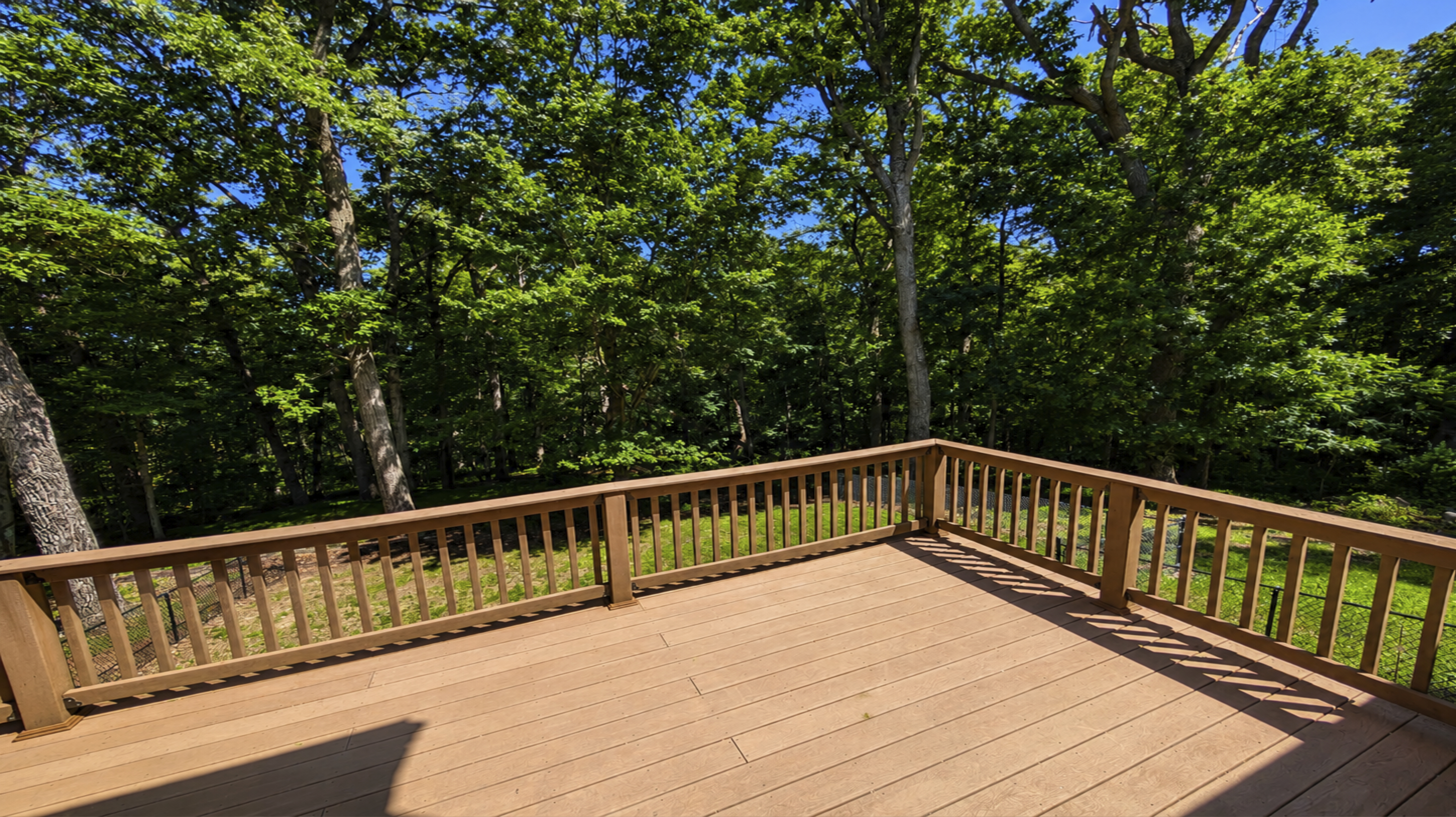 Maryland Real Estate Professionals w/ REMAX Realty Plus in Mt Airy, MD (2)
