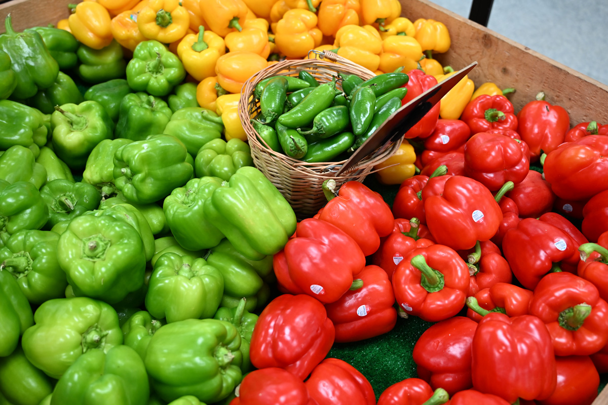 Kutchey Family Market in Warren, MI (6)