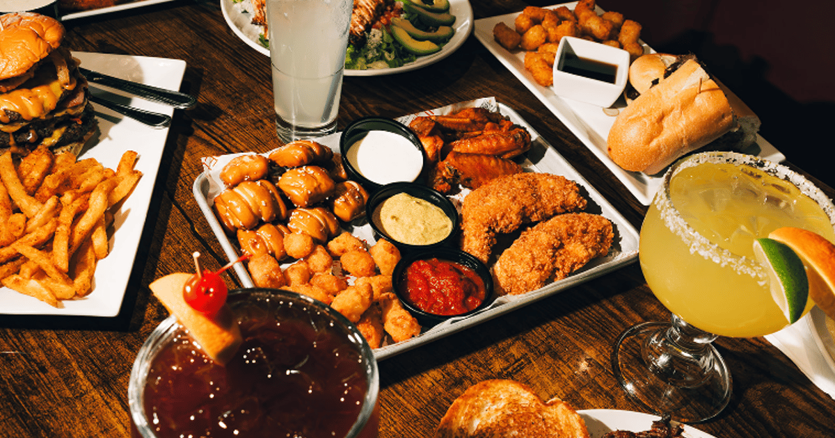 Sidelines Grille - Cartersville in Cartersville, GA (2)