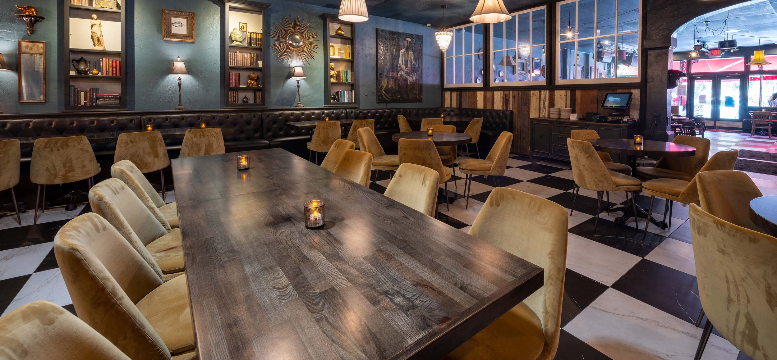 The Living Room on Main in Dunedin, FL (3)