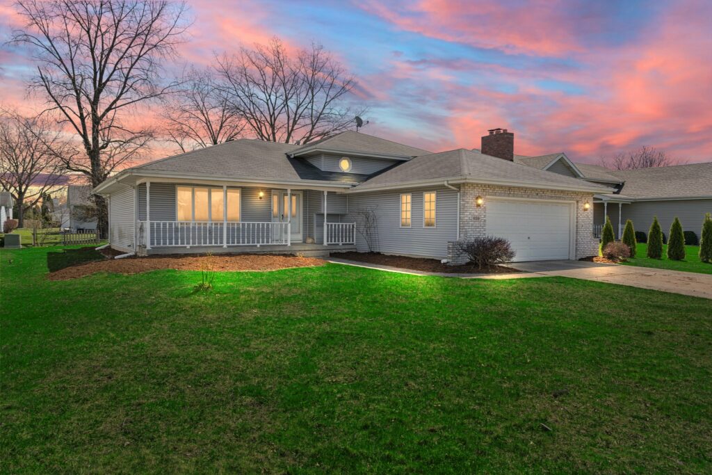 Alex Nickla, Real Estate | The Nickla Group in Crown Point, IN in Crown Point, IN (6)