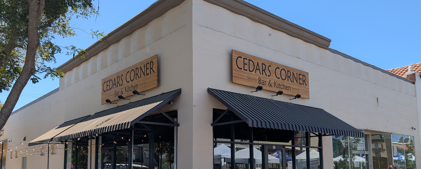 Cedars corner bar and kitchen in Fairfield, CA (4)