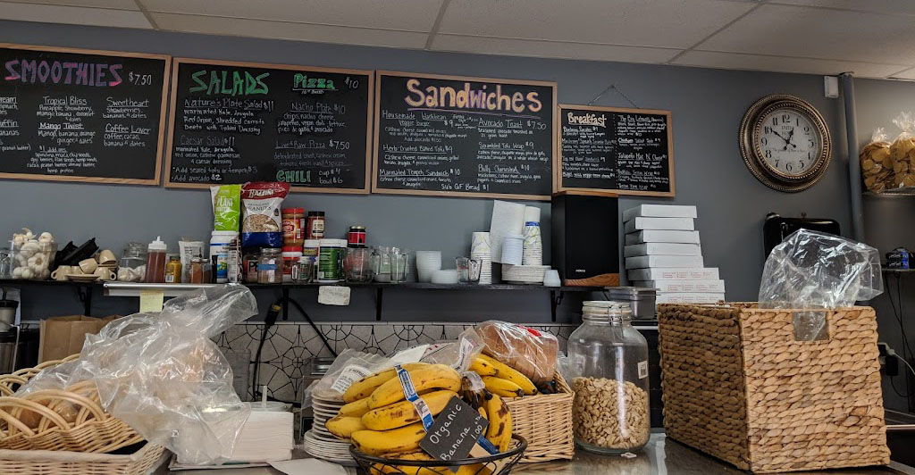 Nature’s Plate Cafe & Juice Bar in Keyport, NJ
