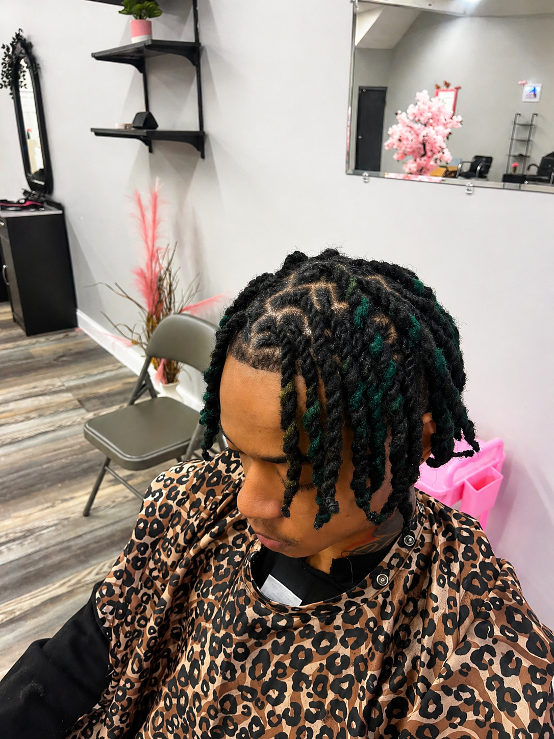 Tishabeautynhair in Bay Village, OH