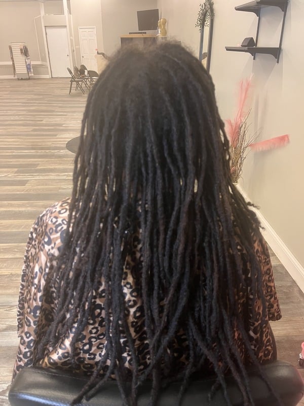 Tishabeautynhair in Bay Village, OH (5)