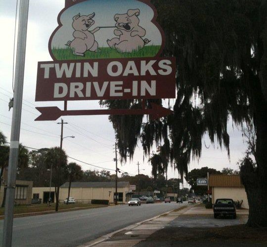Twin Oaks BBQ in Brunswick, GA (3)