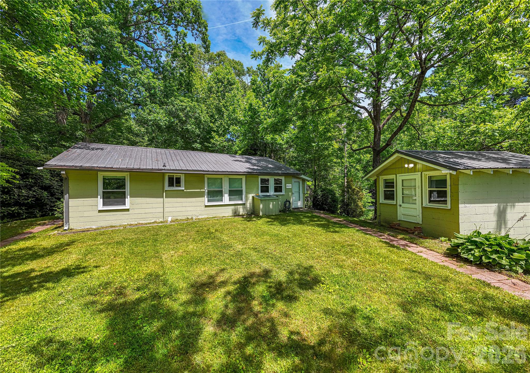 Petit Properties Real Estate (Brevard) in Brevard, NC (2)