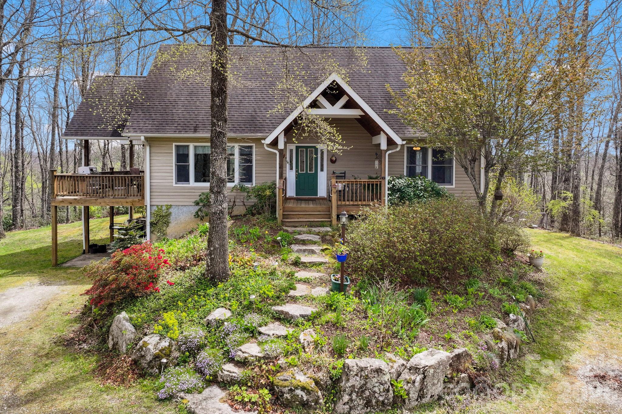 Petit Properties Real Estate (Brevard) in Brevard, NC (3)