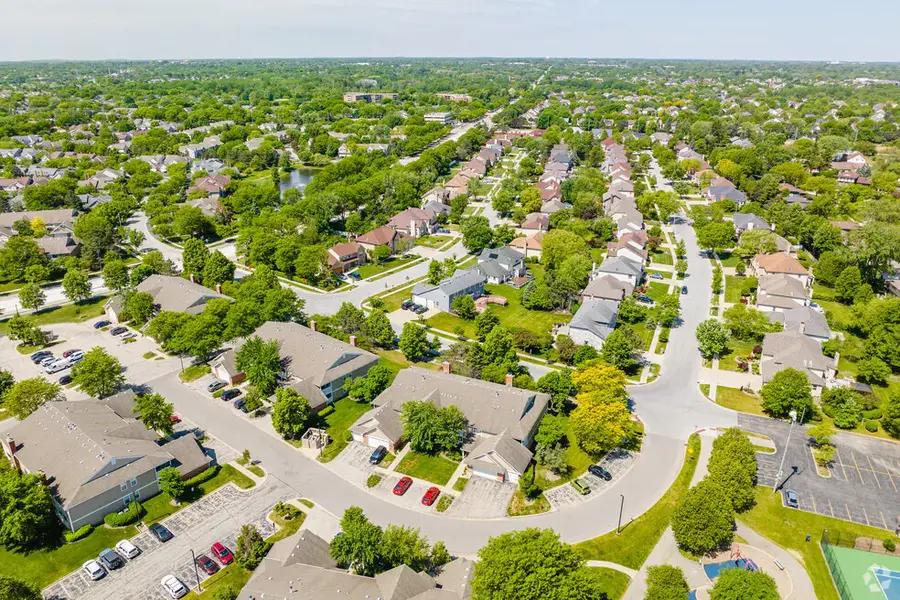 The Rantis Group - Y Realty in Mt Prospect, IL (2)