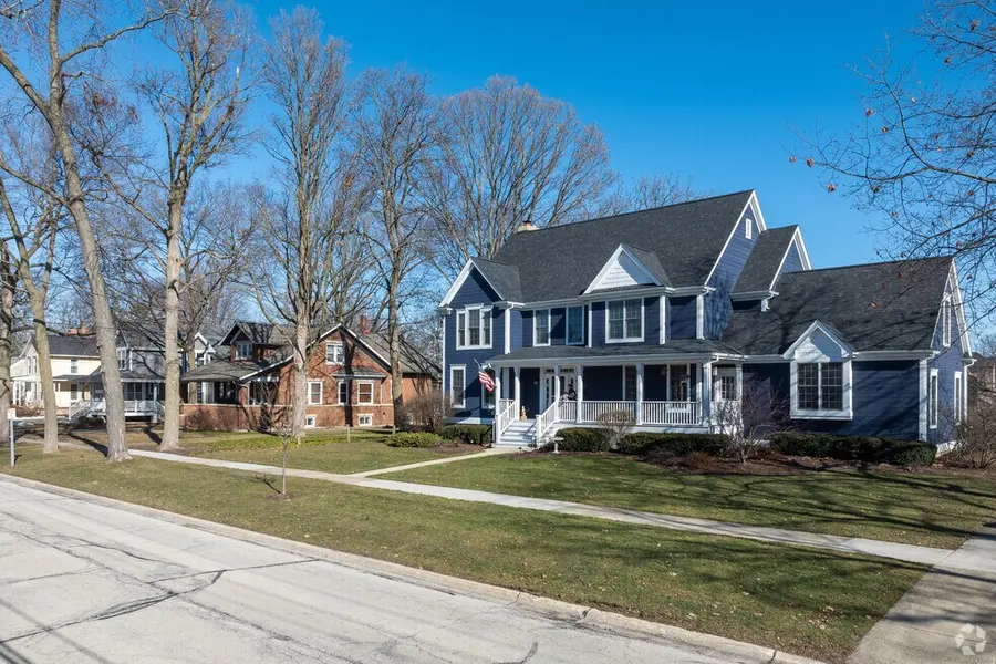 The Rantis Group - Y Realty in Mt Prospect, IL (5)