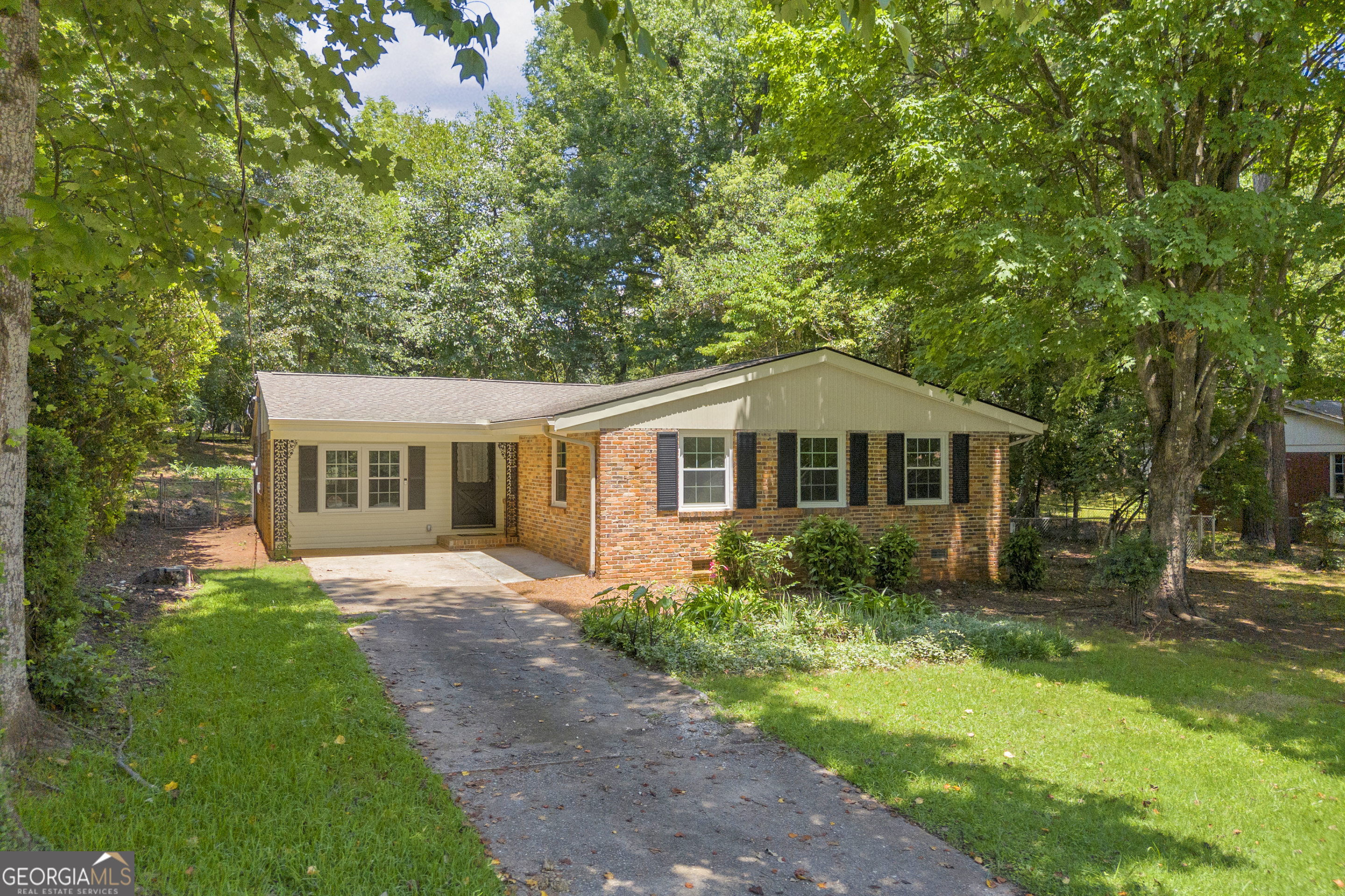 3 Lakes Realty in Elberton, GA