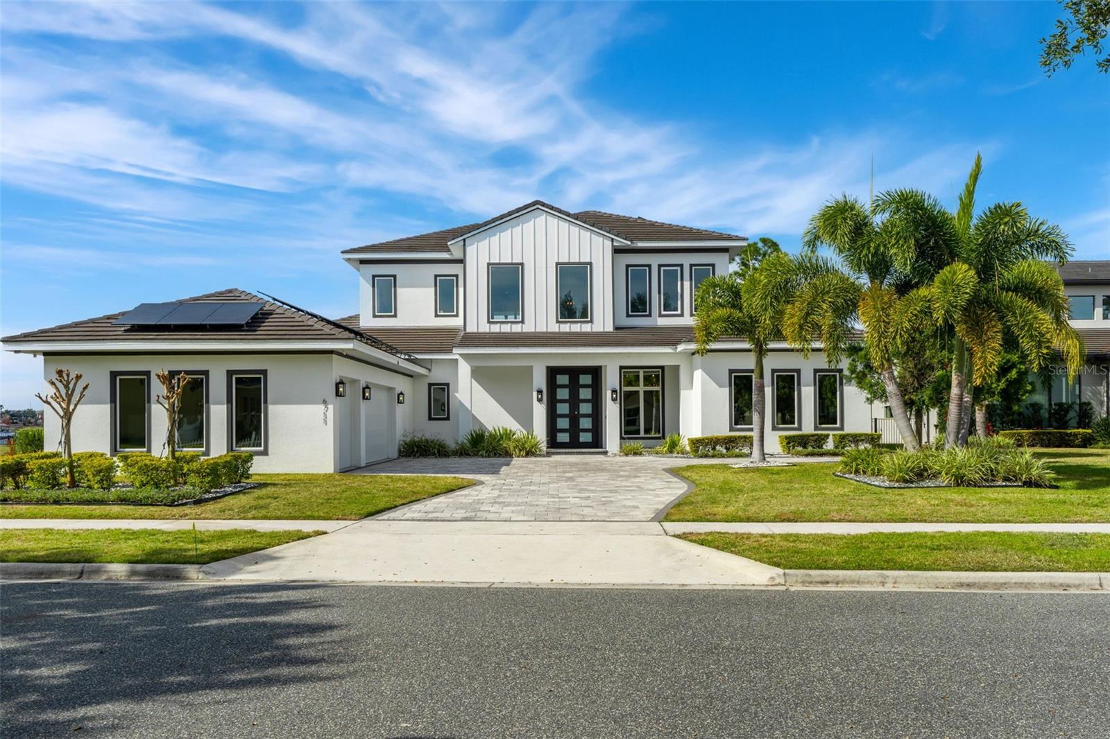 Aarohi Shah | Orlando REALTOR ® in Winter Garden, FL (4)