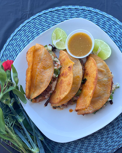 Los 3 Hermanos Food Truck in Sonoma, CA