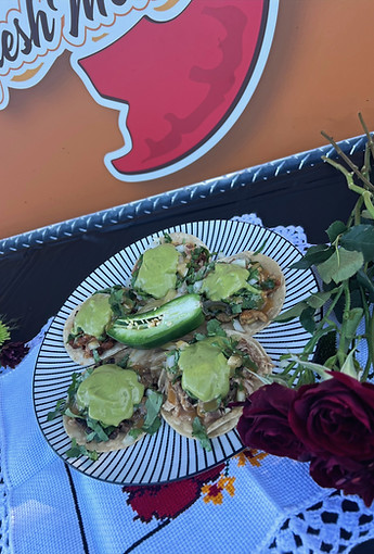 Los 3 Hermanos Food Truck in Sonoma, CA (2)