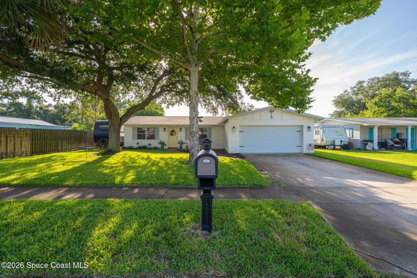 Donna Cox - The Property Place in Titusville, FL