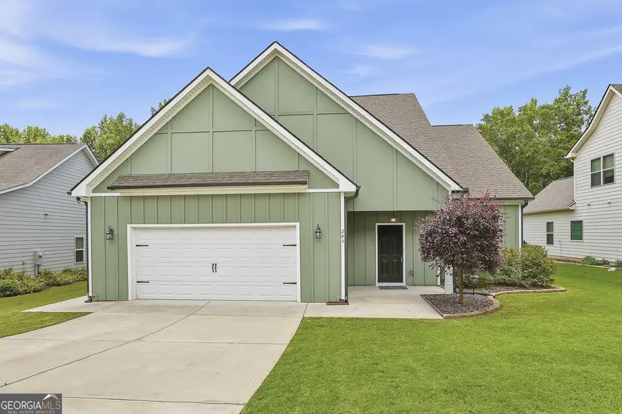 Yesenia Chavarria Douglasville Georgia Realtor®-Realty With Yesi in Douglasville, GA (3)