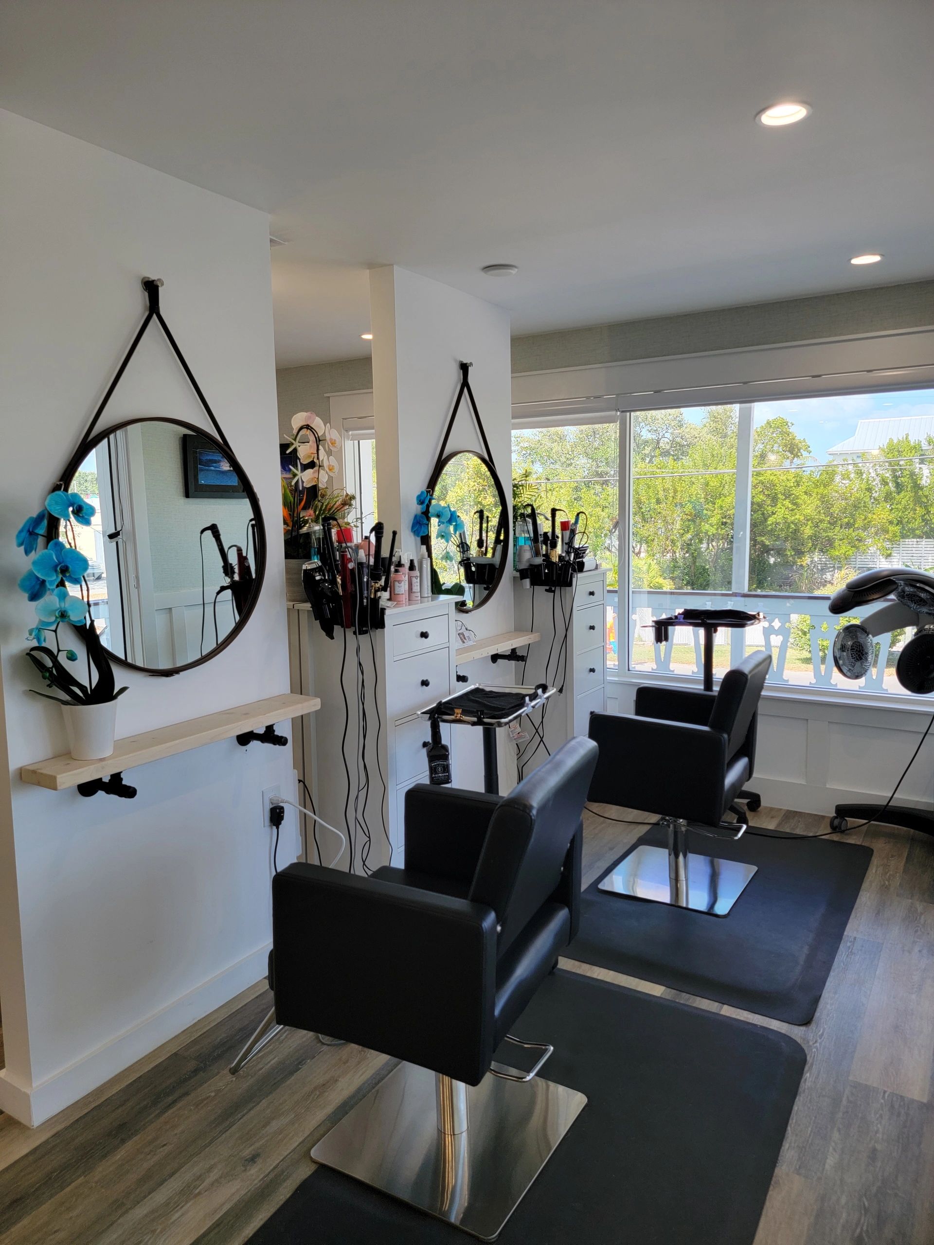 Aqua Salon and Day Spa in Islamorada, FL