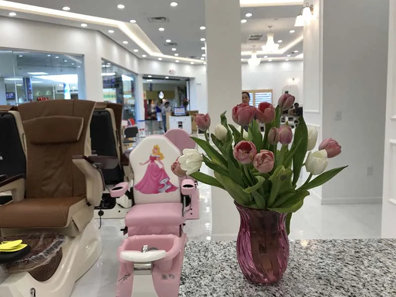 NEW YORK NAILS GREENVILLE MALL in Greenville, NC (4)