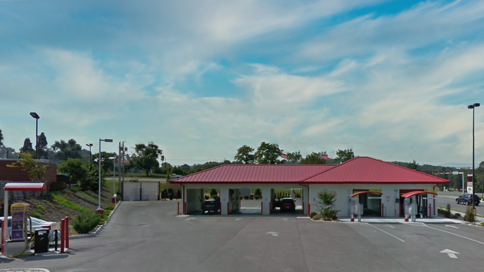 PRECISION CAR WASH in Pearisburg, VA (5)