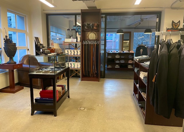 SHOPS at 550 MONTGOMERY ST (formerly Wingtip Store) in San Francisco, CA (5)