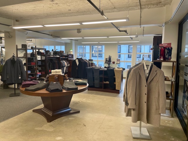 SHOPS at 550 MONTGOMERY ST (formerly Wingtip Store) in San Francisco, CA (6)