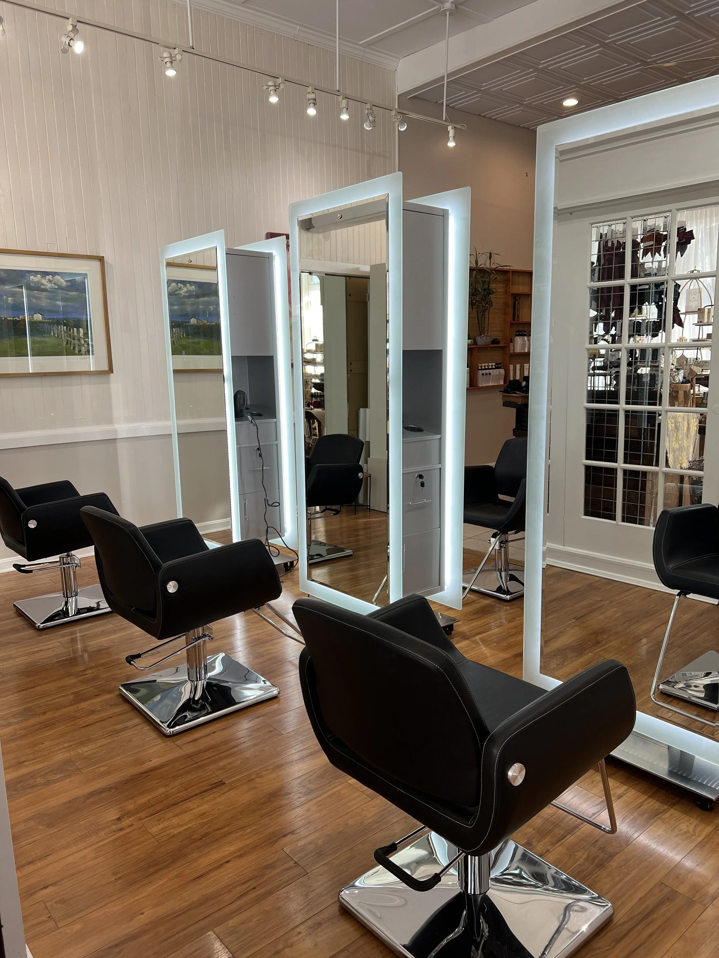 Elizabeth Claire Salon in Easton, MD (2)