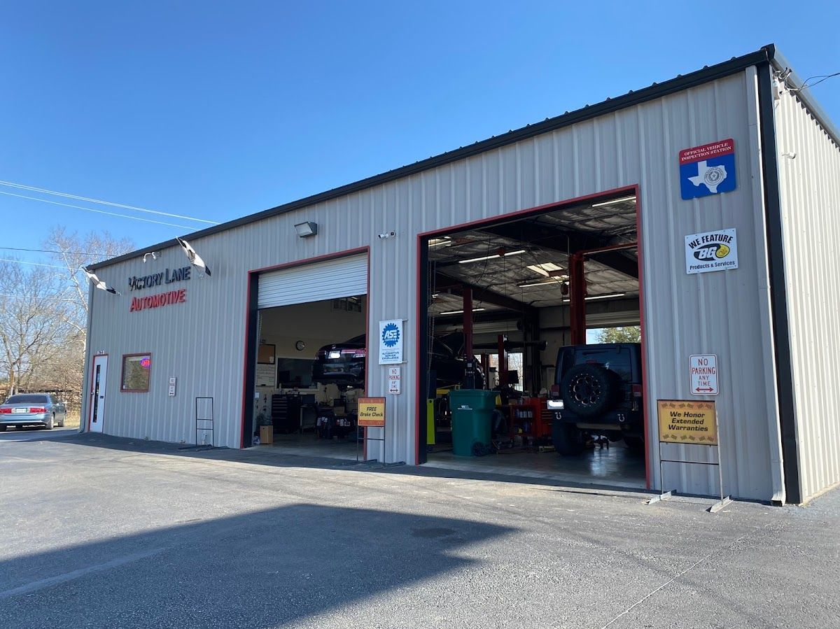 Victory Lane Automotive in Universal City, TX (5)