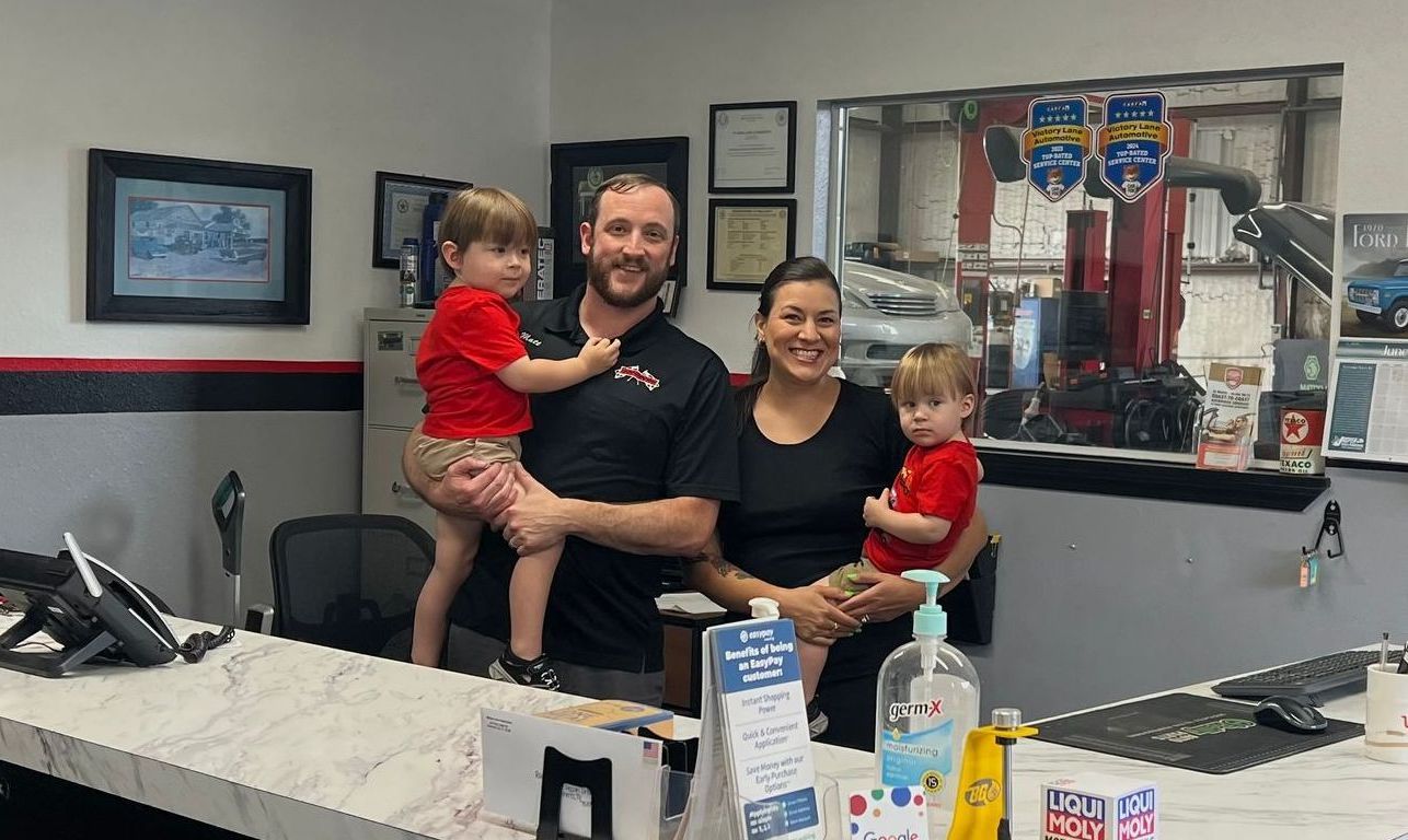 Victory Lane Automotive in Universal City, TX (6)