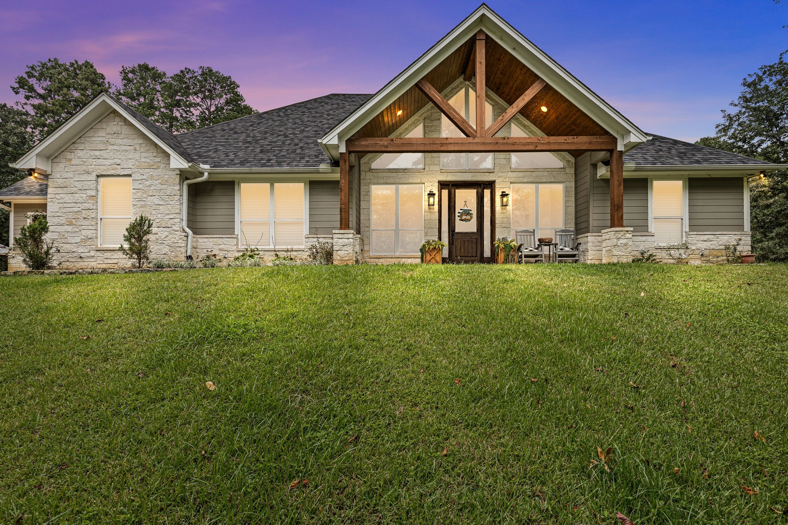Tammy Jeter Kessler, REALTOR®, Texas Real Estate Executives-The Daniels Group in Gladewater, TX