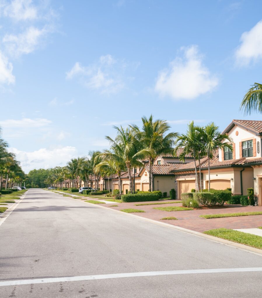 Mr PINES ACCOUNTAX in Pembroke Pines, FL (3)