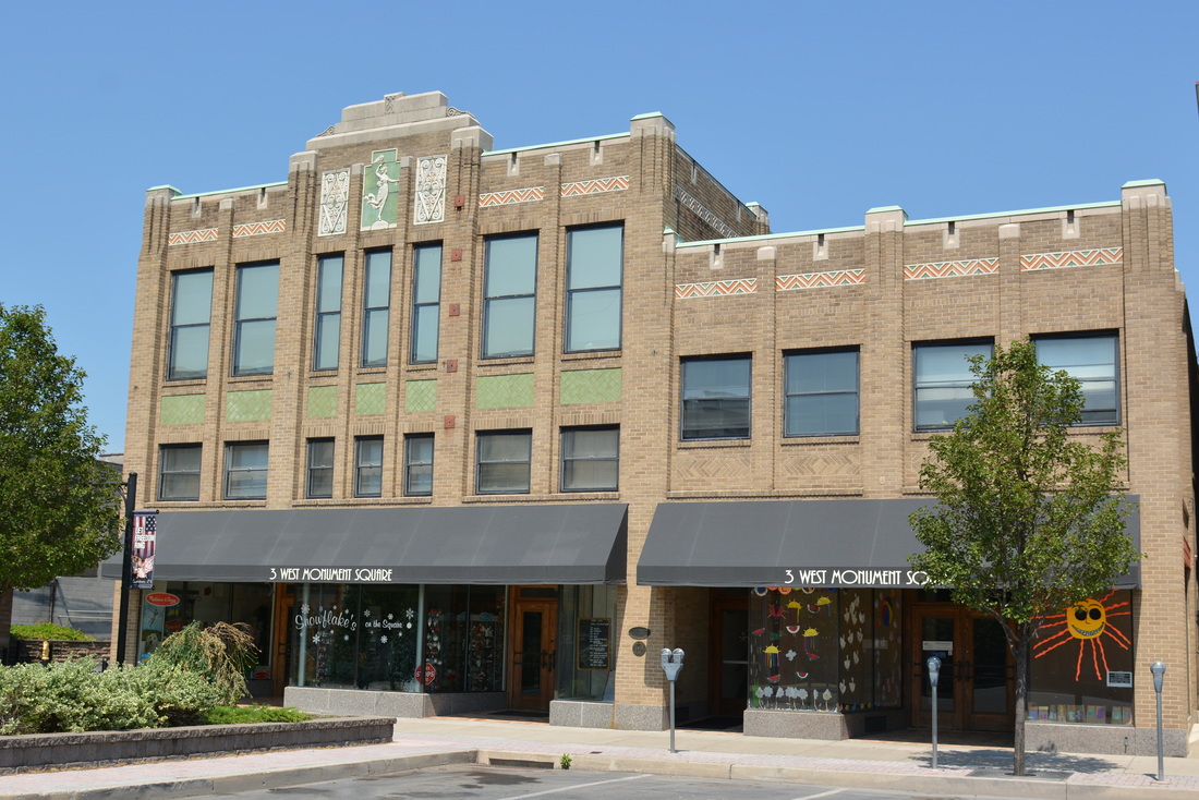 Monument Square Center LLC in Lewistown, PA