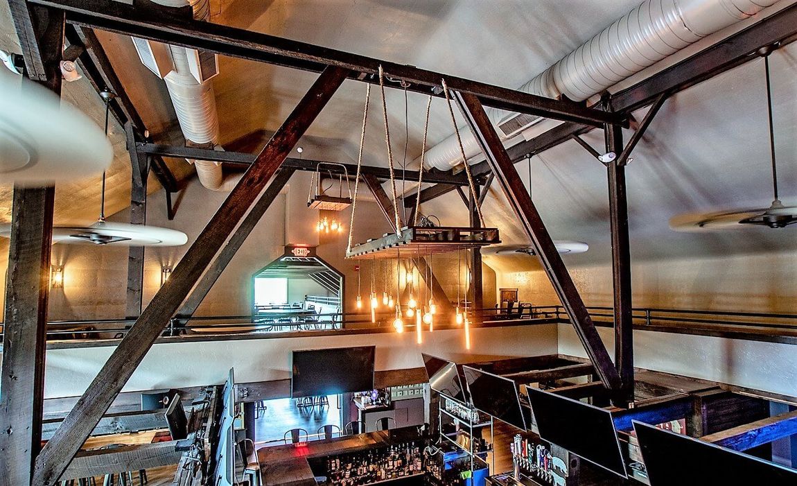 Brown Barn Tavern in Chardon, OH (5)