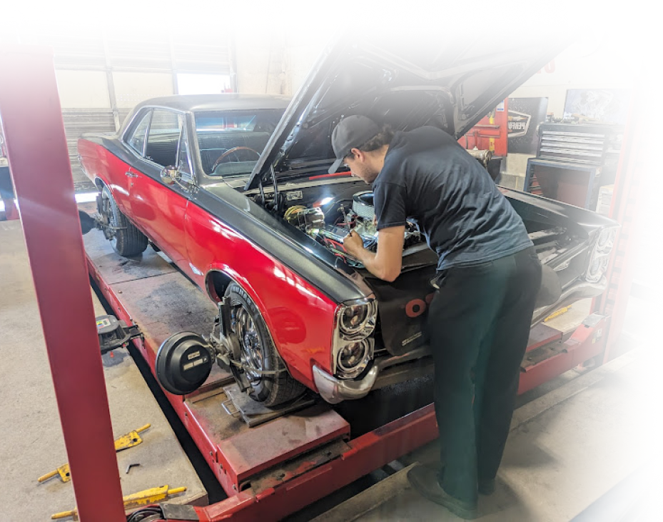 Redline Automotive in Bath, PA (2)