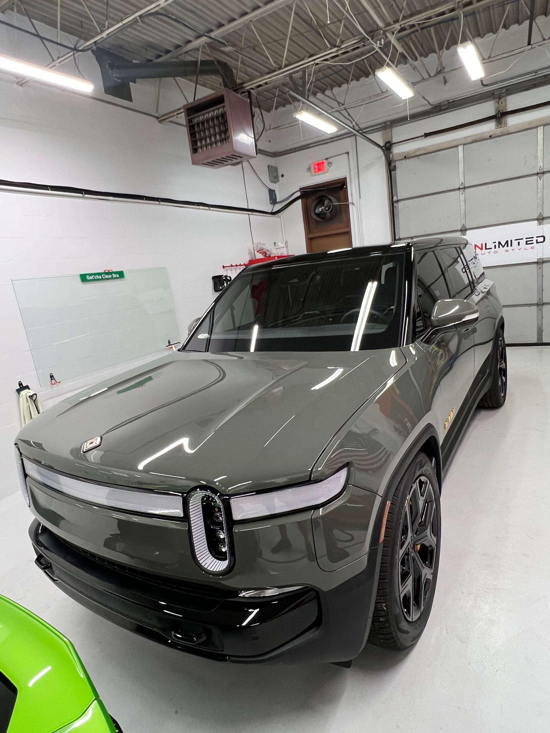 Unlimited Auto Style | XPEL Window Tinting And Paint Protection Shop in Highland Park, IL
