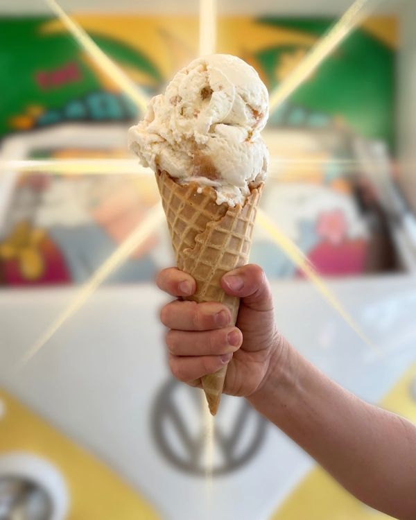 The Magic Bus Ice Cream & Caffeine in Sanibel, FL