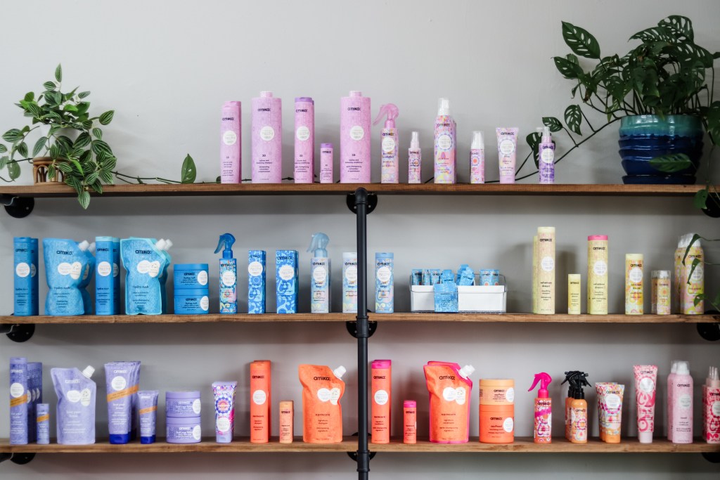 Mark of Beauty Salon in Mifflinburg, PA (4)