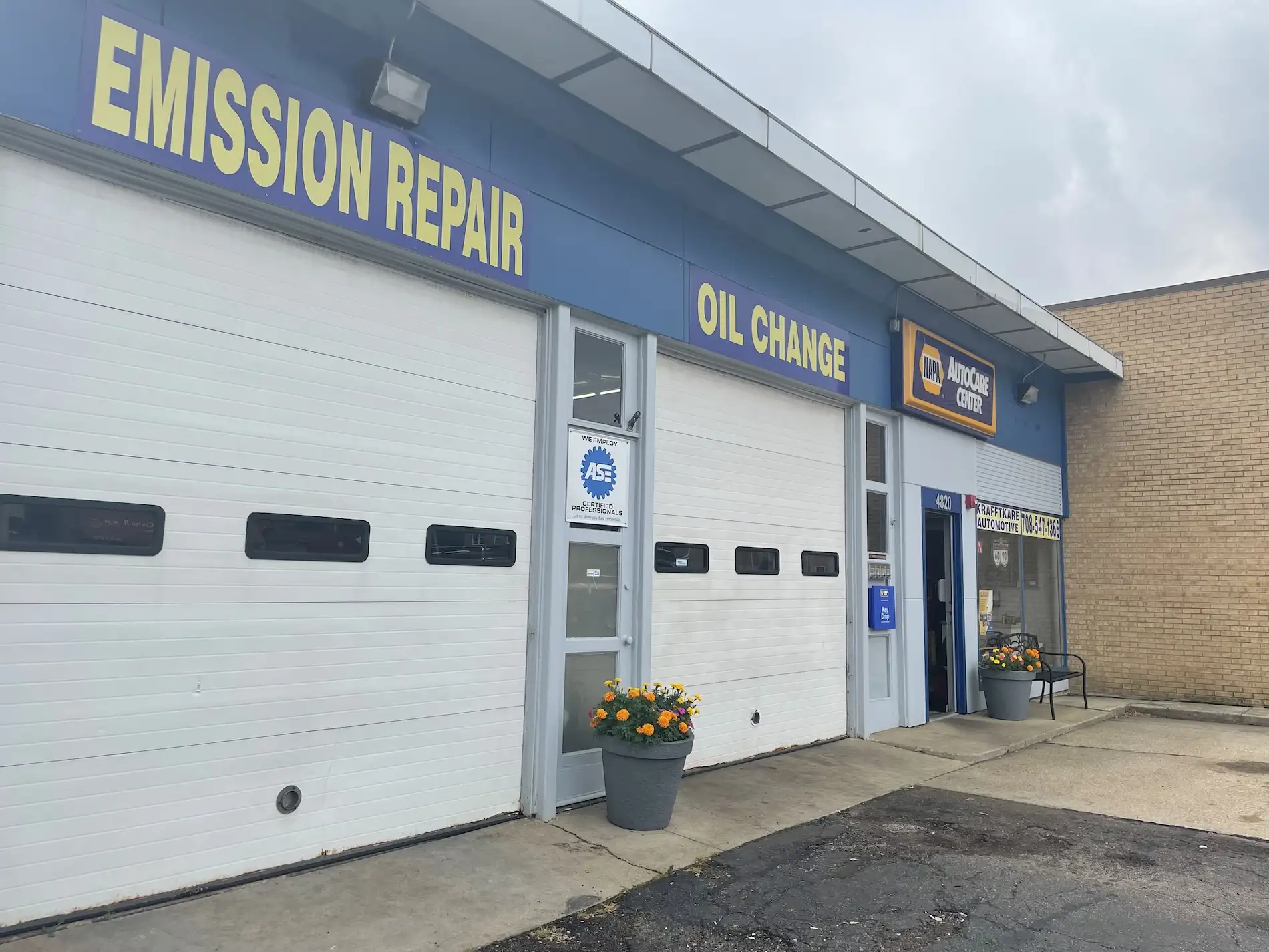 Krafftkare Automotive Inc. in Bellwood, IL