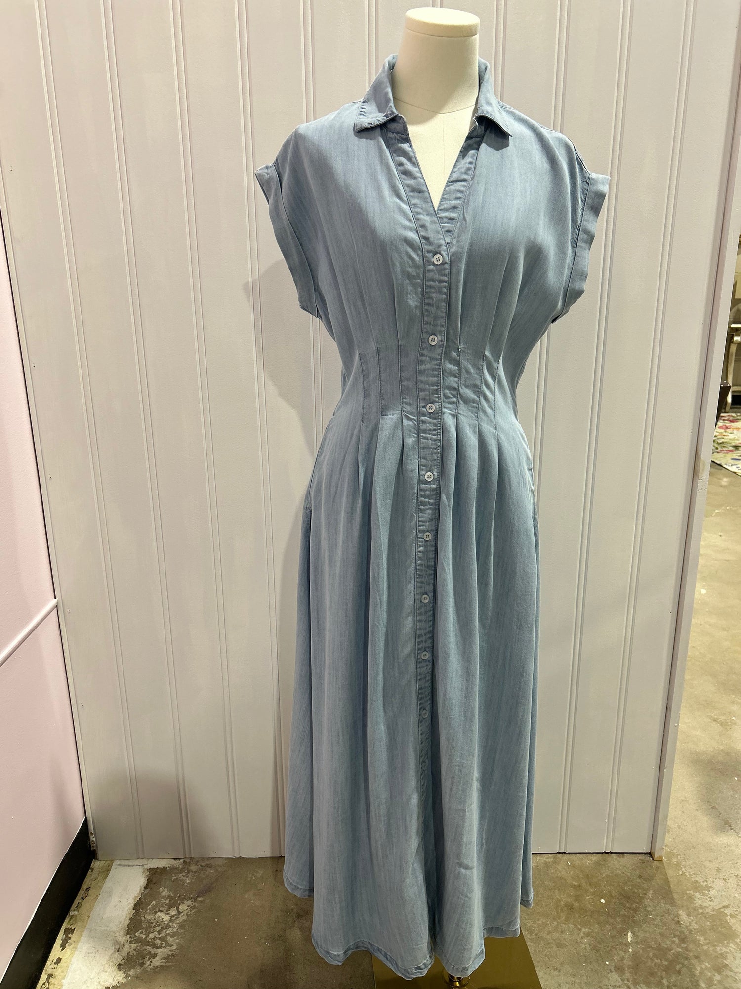 Uptown Girls Boutique in Forty Fort, PA (5)