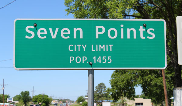 Seven Points City Hall in Seven Points, TX (6)