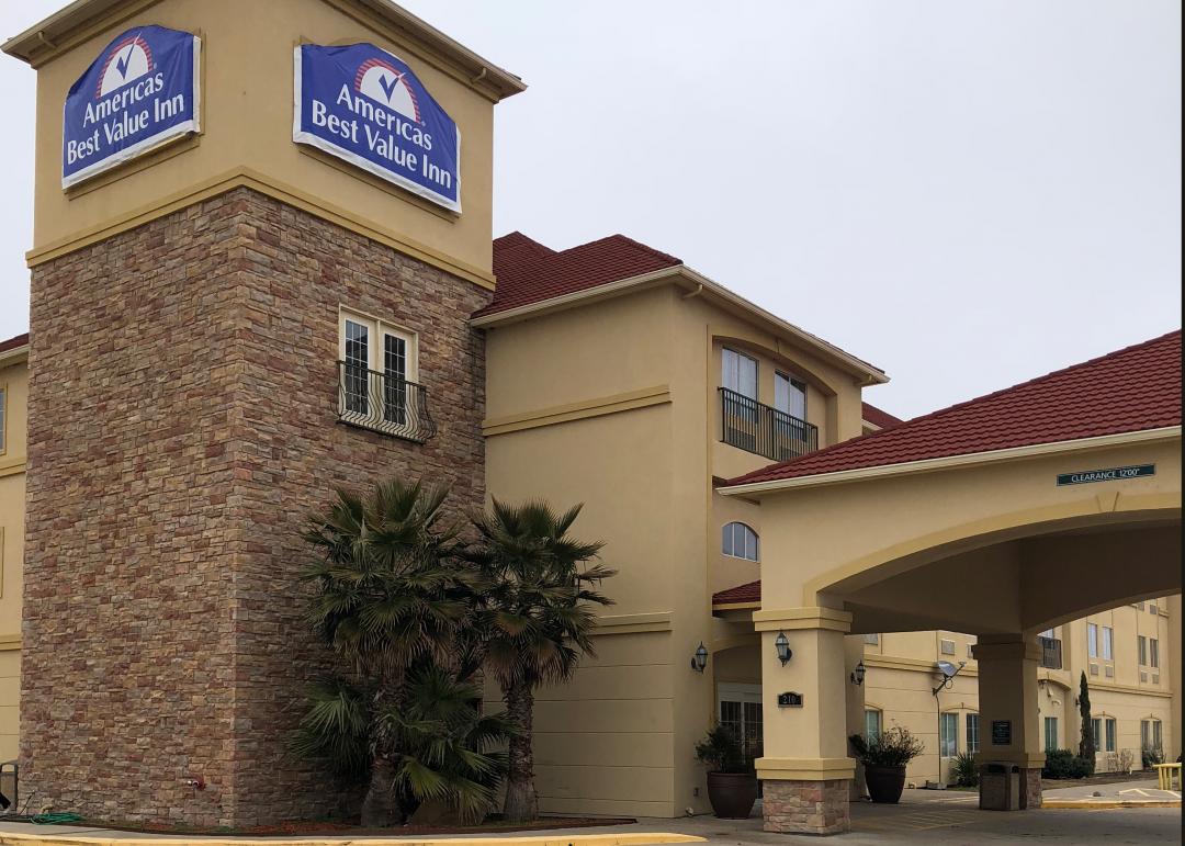 Americas Best Value Inn & Suites Gun Barrel City in Gun Barrel City, TX