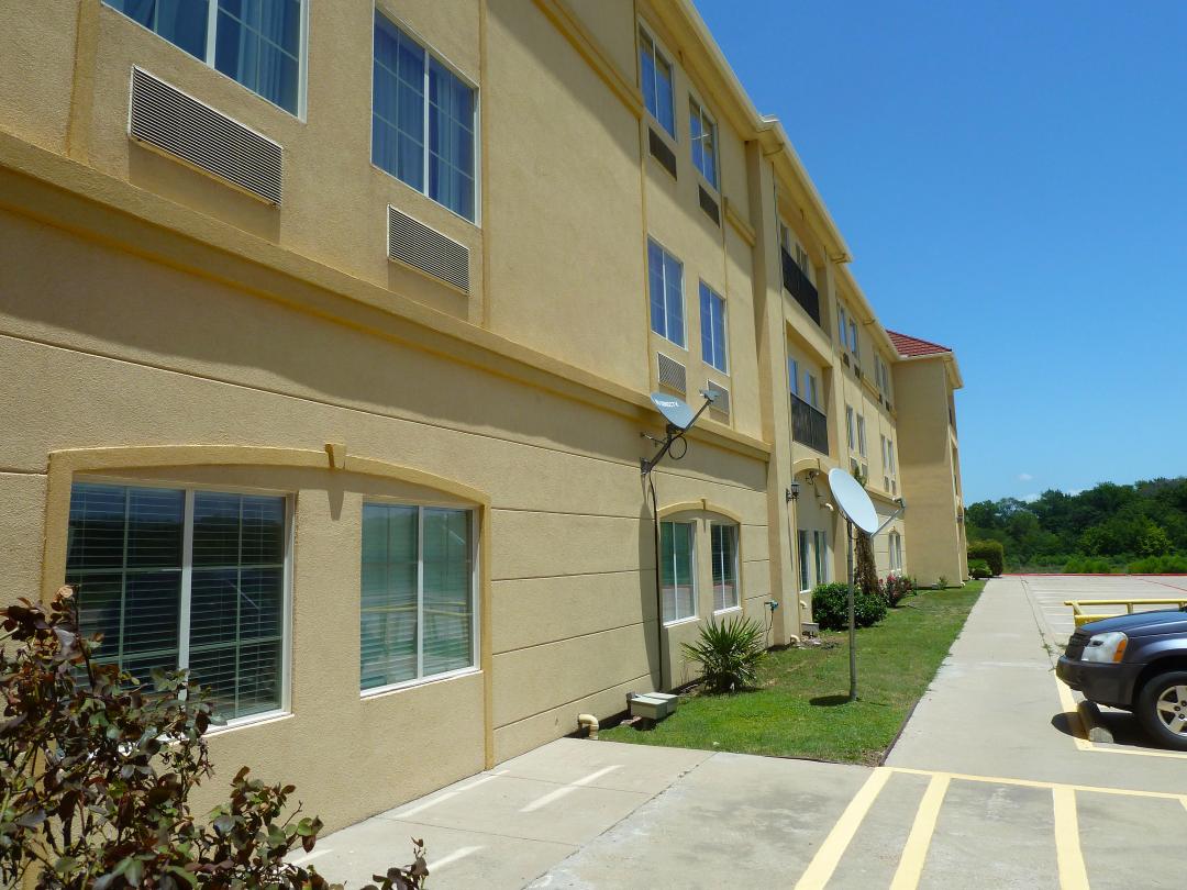 Americas Best Value Inn & Suites Gun Barrel City in Gun Barrel City, TX (2)