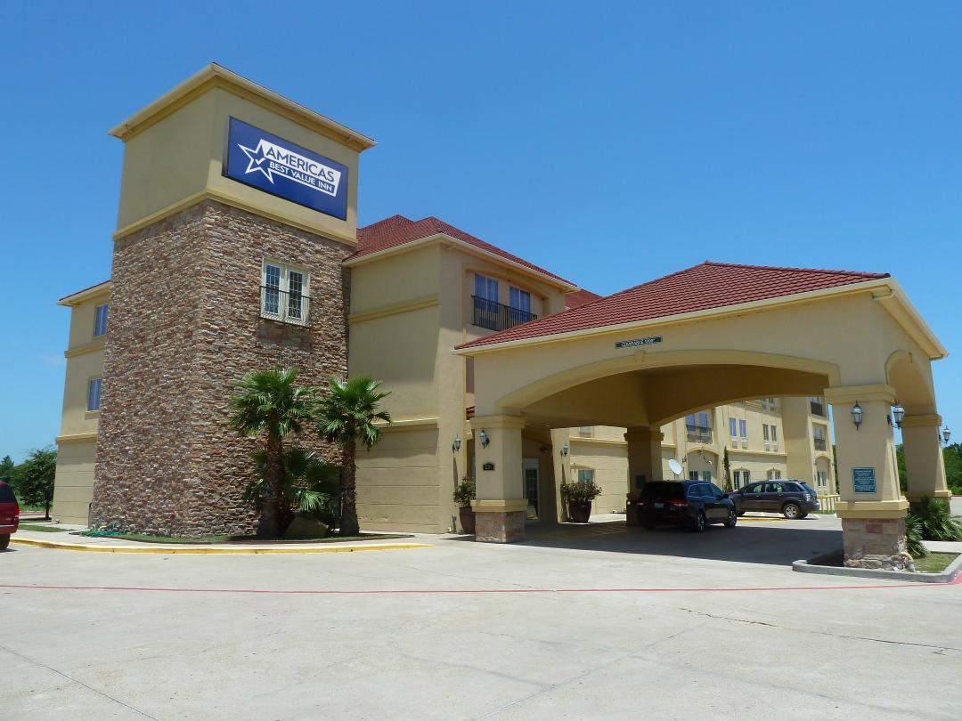Americas Best Value Inn & Suites Gun Barrel City in Gun Barrel City, TX (3)