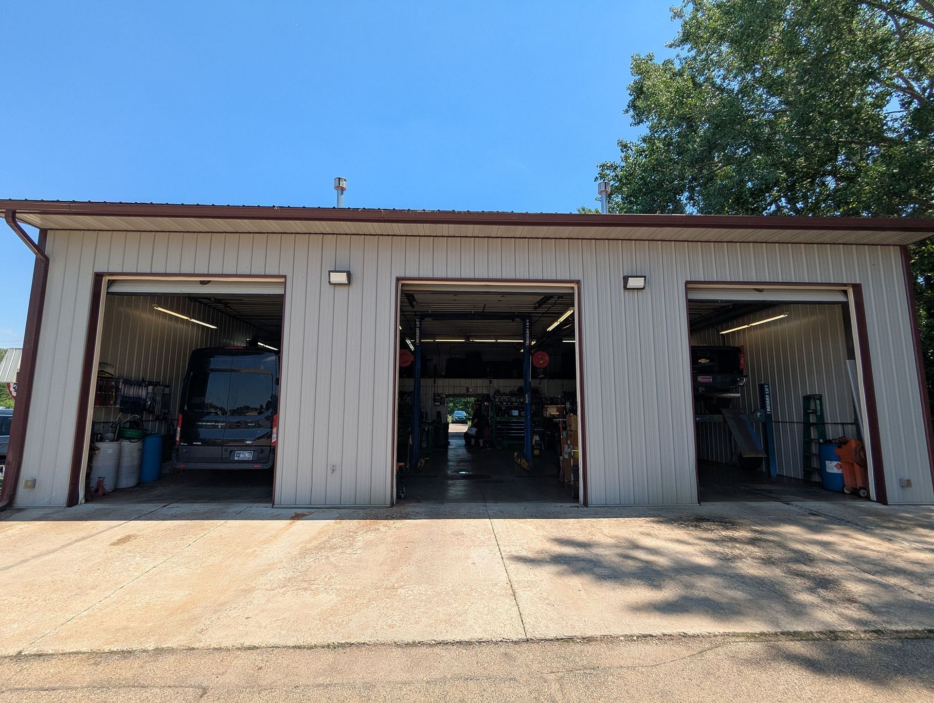 Jeff's Northshore Auto Inc in Menasha, WI (3)