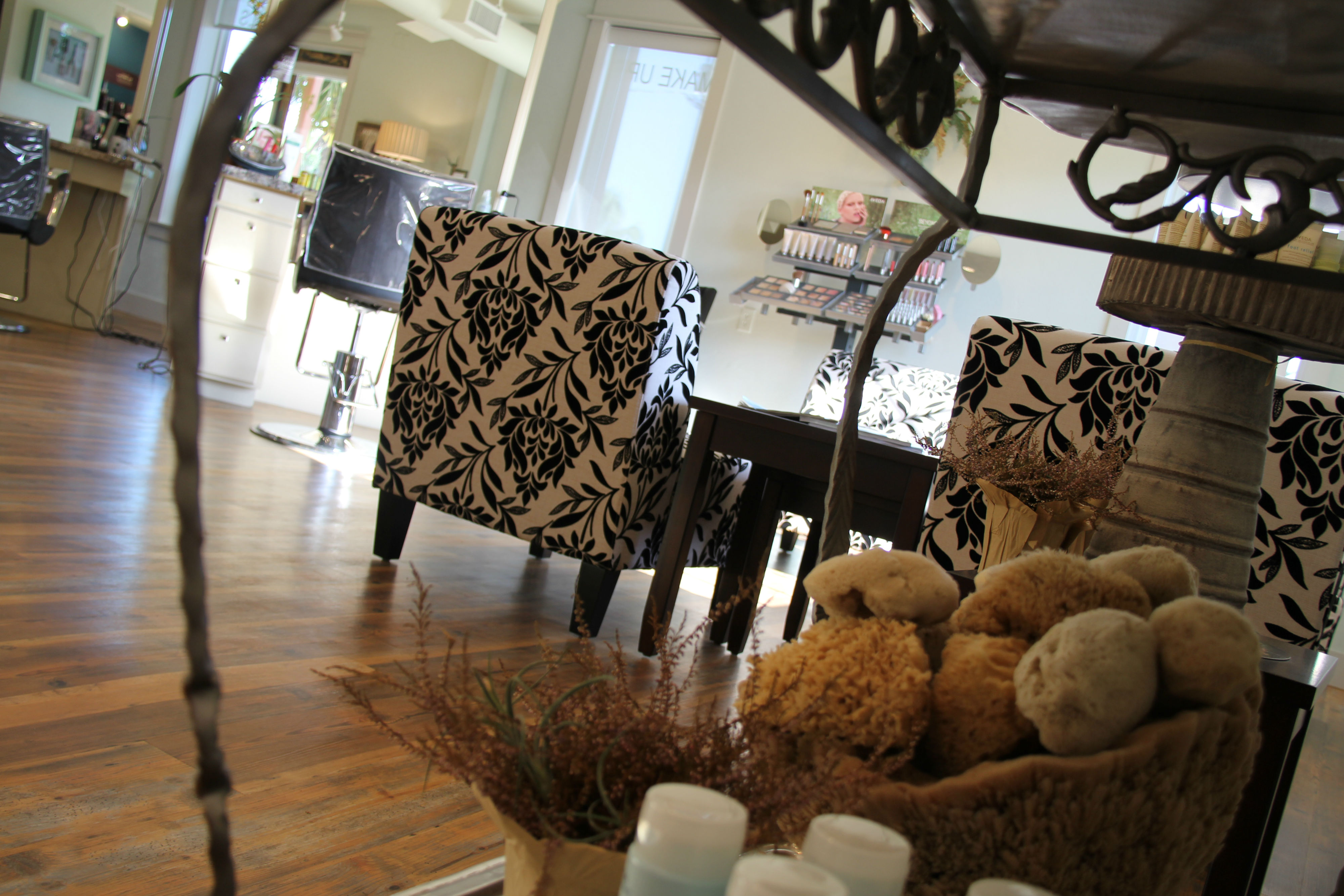 Edge Salon in Apalachicola, FL