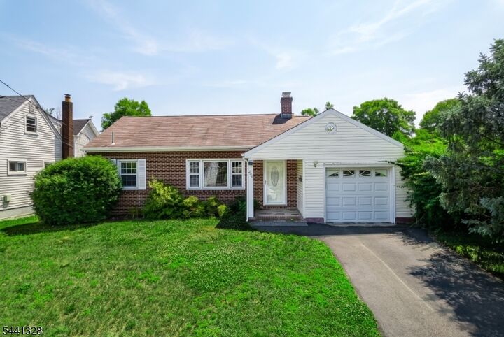 CENTURY21 Charles Smith Agency in South Amboy, NJ (4)