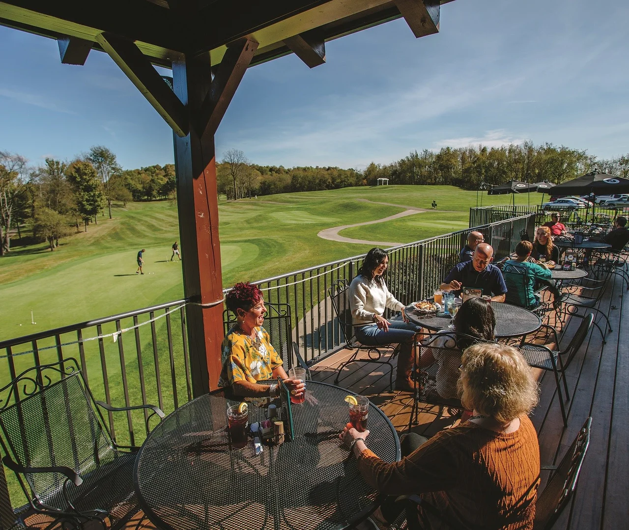 Deer Ridge Golf Club & Black Dog Tavern in Bellville, OH (2)