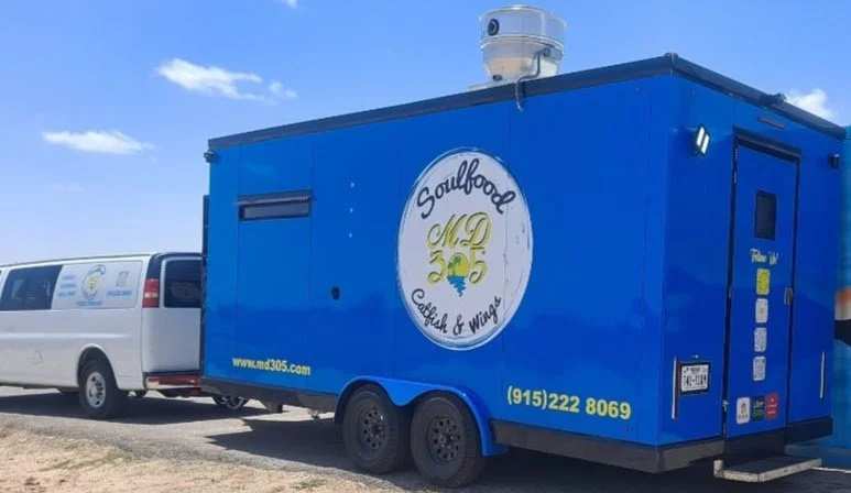 MD305 Soulfood Catfish & Wings Mobile Food Trailer in San Antonio, TX (4)