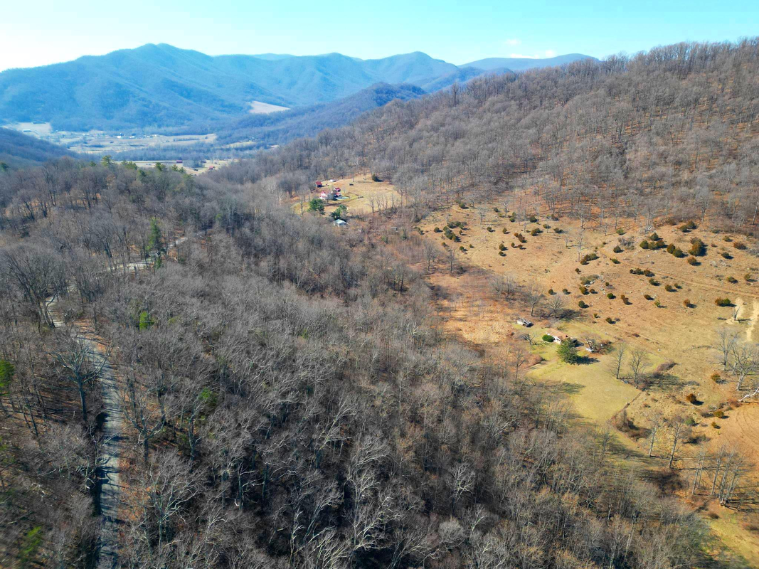 Aron Weisgerber Realtor - Associate Broker in Sperryville, VA