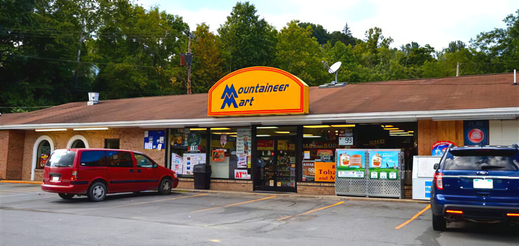 Mountaineer Mart in Mt Hope, WV (6)