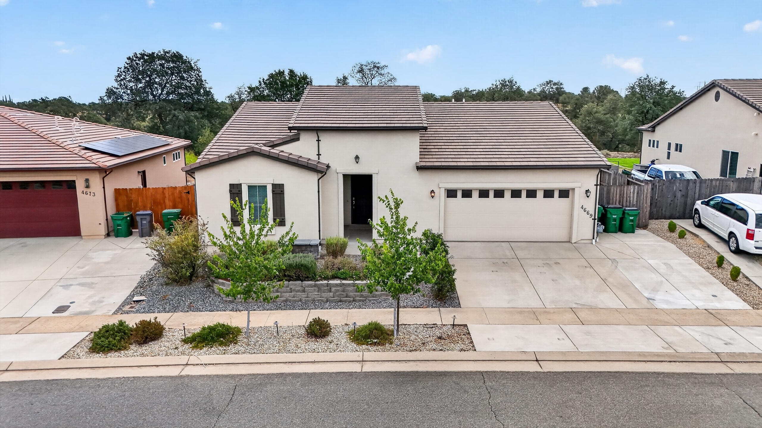 Magnolia Homes in Redding, CA (4)